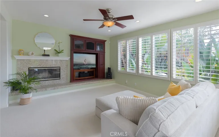 733 Vista Point Circle, Vista, California 92084