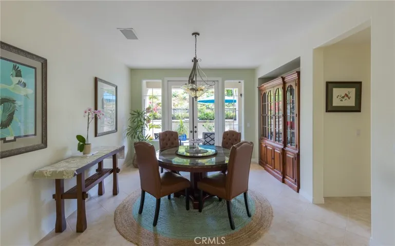 733 Vista Point Circle, Vista, California 92084