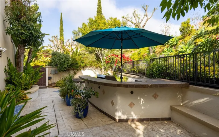 733 Vista Point Circle, Vista, California 92084