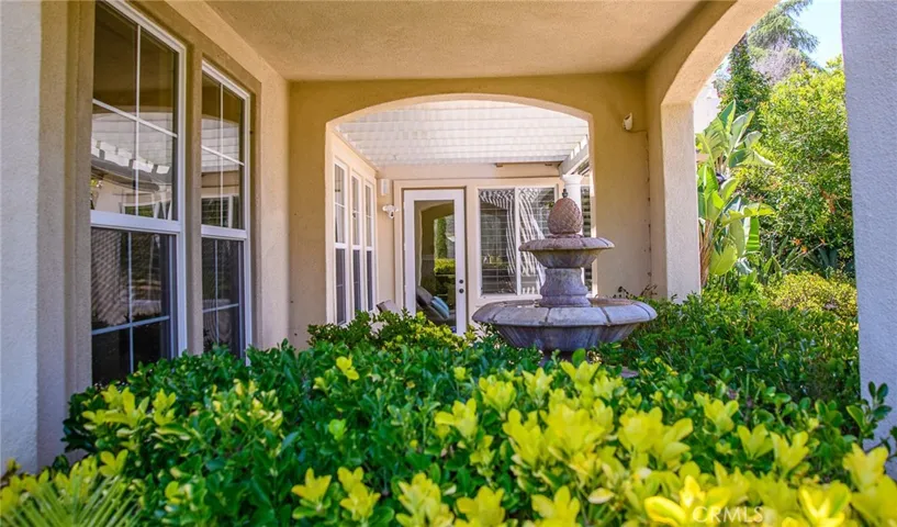 733 Vista Point Circle, Vista, California 92084