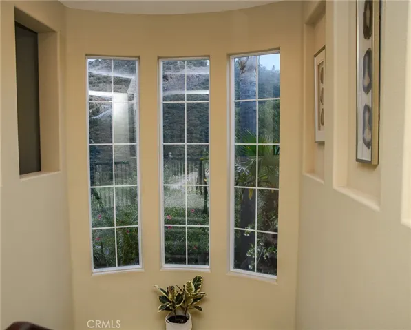 733 Vista Point Circle, Vista, California 92084