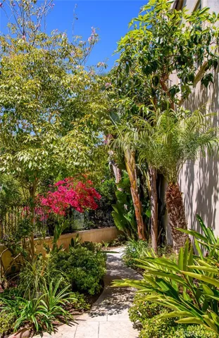 733 Vista Point Circle, Vista, California 92084