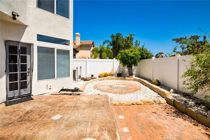 914 S Lone Pine Lane, Anaheim Hills, California 92808