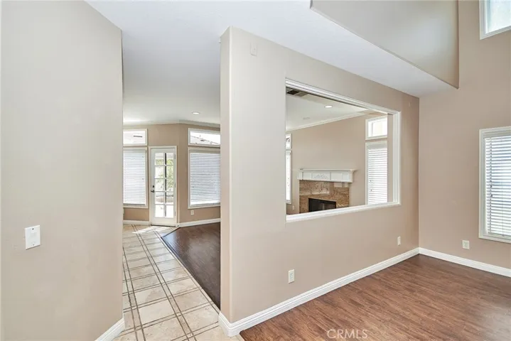 914 S Lone Pine Lane, Anaheim Hills, California 92808