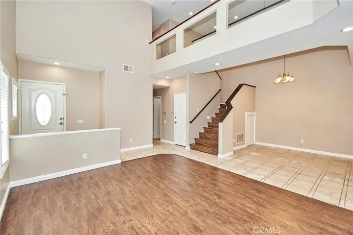 914 S Lone Pine Lane, Anaheim Hills, California 92808