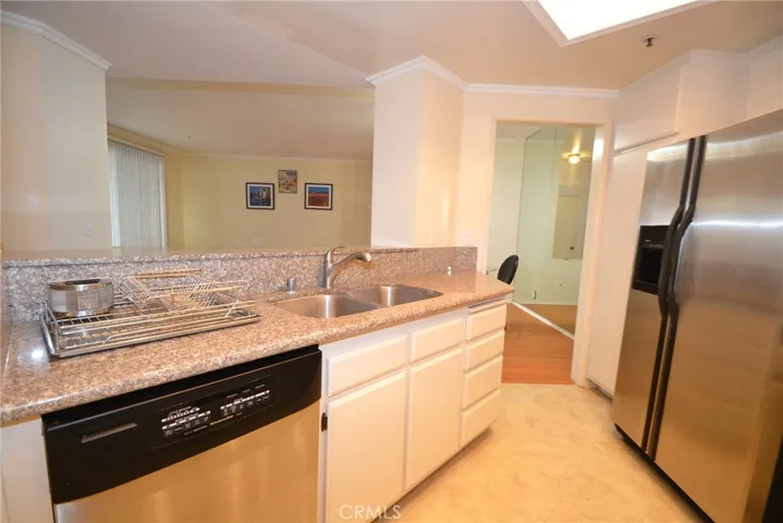 2559 Plaza Del Amo 115, Torrance, California 90503