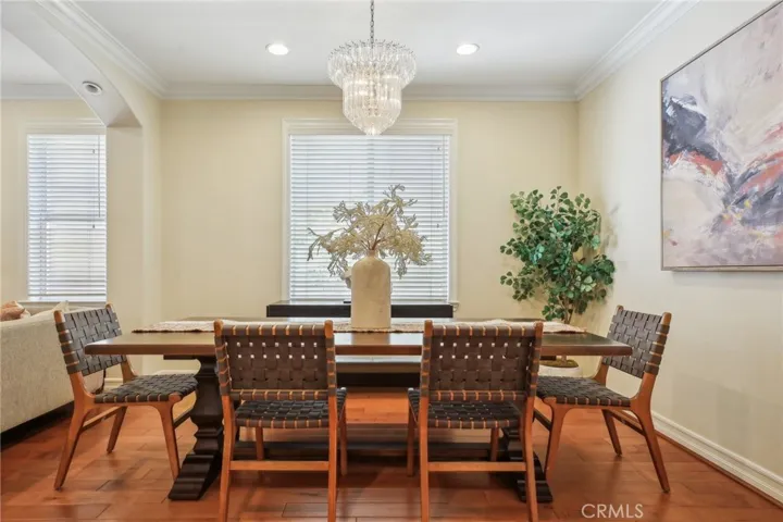 2107 Canyon Circle, Costa Mesa, California 92627