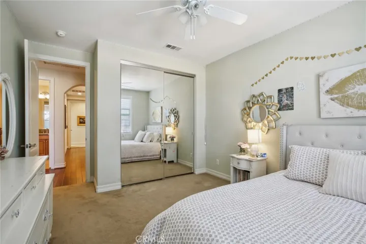 Jr Suite with ensuite bath