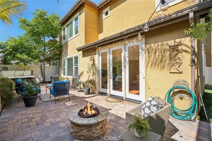 2107 Canyon Circle, Costa Mesa, California 92627