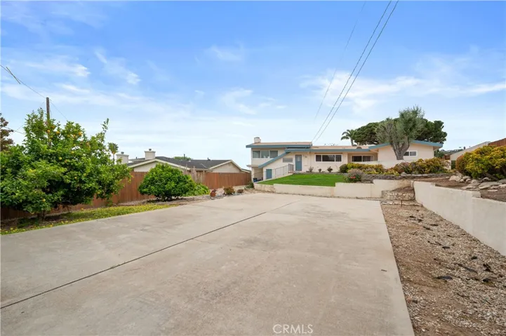 8 Clipper Road, Rancho Palos Verdes, California 90275