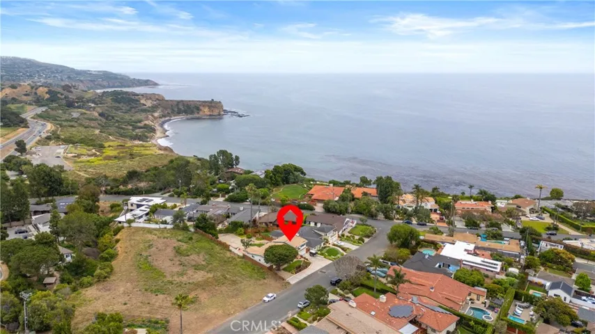 8 Clipper Road, Rancho Palos Verdes, California 90275