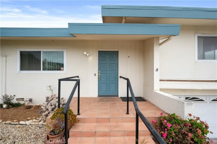 8 Clipper Road, Rancho Palos Verdes, California 90275
