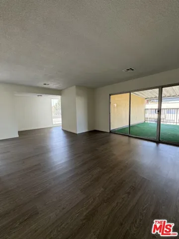 710 S St Andrews Place 11, Los Angeles, California 90005