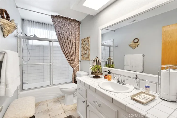 16565 Nosoni Road, Apple Valley, California 92307