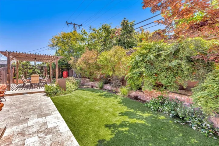 1929 Fordham Way, Mountain View, California 94040