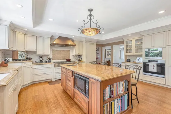 1929 Fordham Way, Mountain View, California 94040