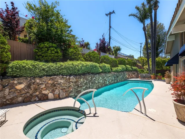5306 Montemalaga Drive, Rancho Palos Verdes, California 90275
