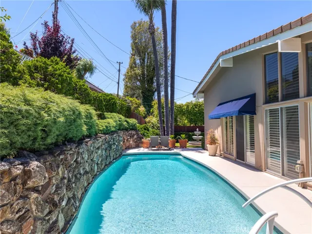 5306 Montemalaga Drive, Rancho Palos Verdes, California 90275