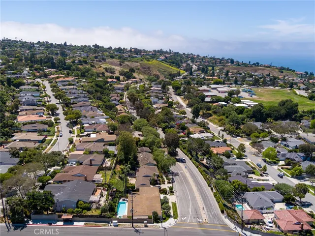 5306 Montemalaga Drive, Rancho Palos Verdes, California 90275