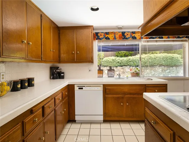 5306 Montemalaga Drive, Rancho Palos Verdes, California 90275