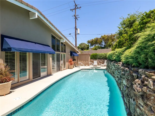 5306 Montemalaga Drive, Rancho Palos Verdes, California 90275