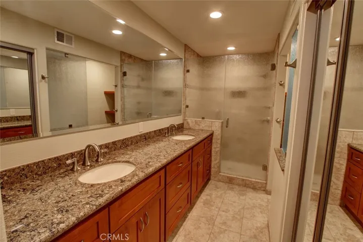 13590 Murphy Hill Drive, Whittier, California 90601