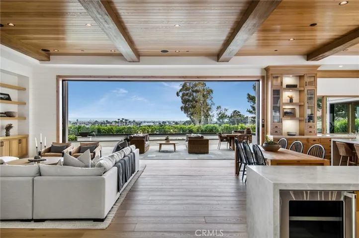 1015 Dolphin Terrace, Corona Del Mar, California 92625