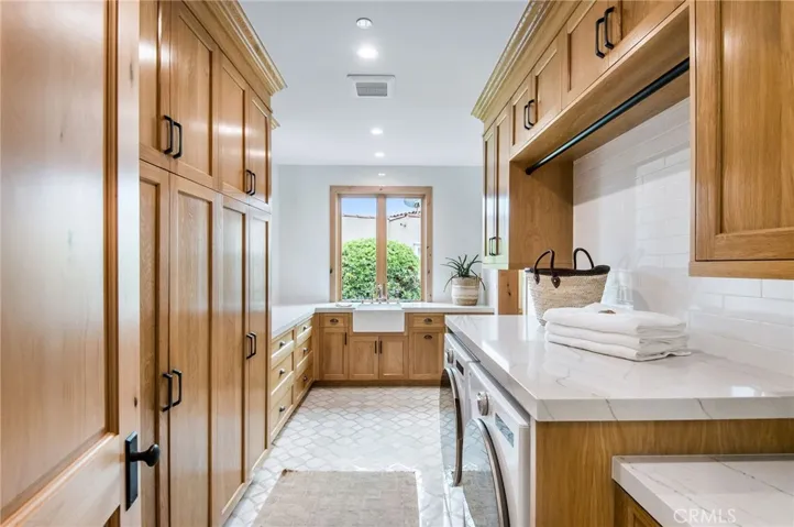 1015 Dolphin Terrace, Corona Del Mar, California 92625
