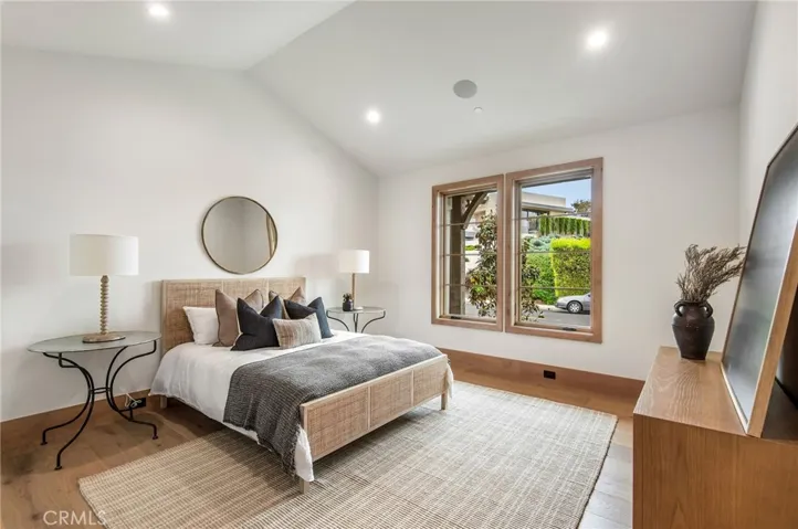 1015 Dolphin Terrace, Corona Del Mar, California 92625