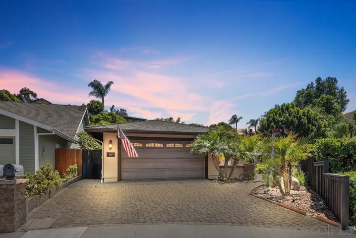 15404 Nawa Court, San Diego, California 92129