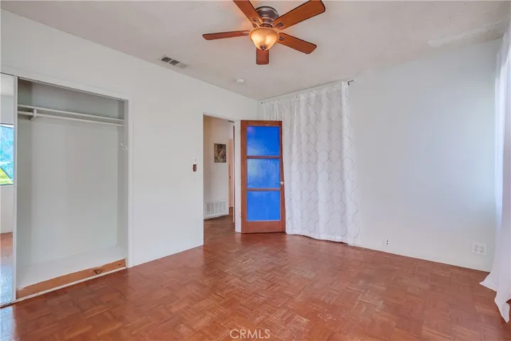 10215 Fernglen Avenue, Tujunga, California 91042
