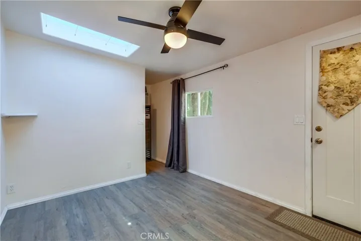 10215 Fernglen Avenue, Tujunga, California 91042