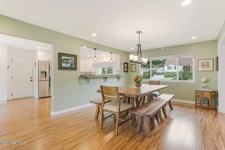 388 Calle Higuera Camarillo CA-large-009