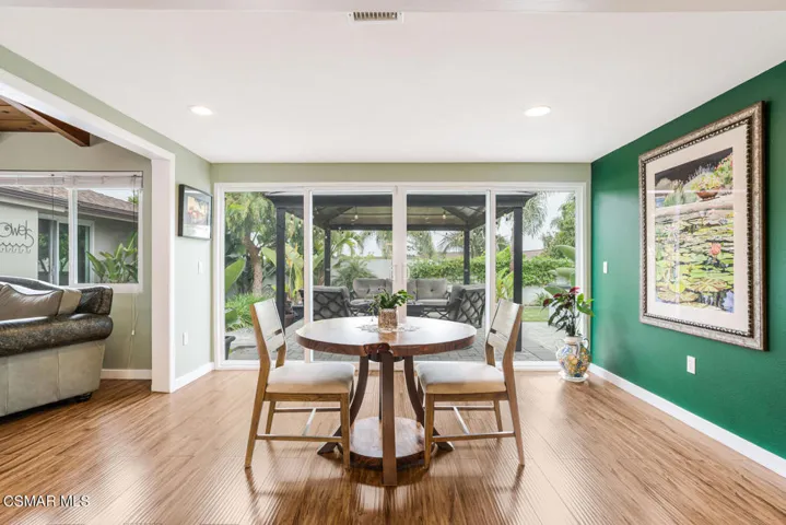 388 Calle Higuera Camarillo CA-large-011