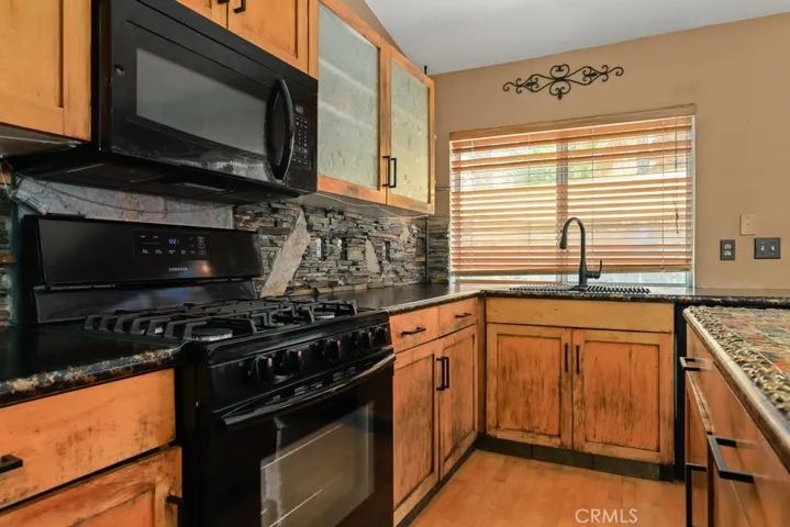 31646 Willow View Place, Lake Elsinore, California 92532