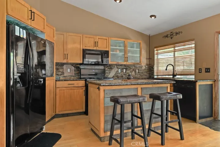 31646 Willow View Place, Lake Elsinore, California 92532