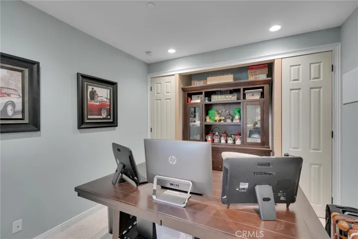 1635 E Whitlatch Drive, Lancaster, California 93535