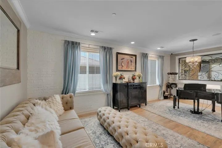 1635 E Whitlatch Drive, Lancaster, California 93535