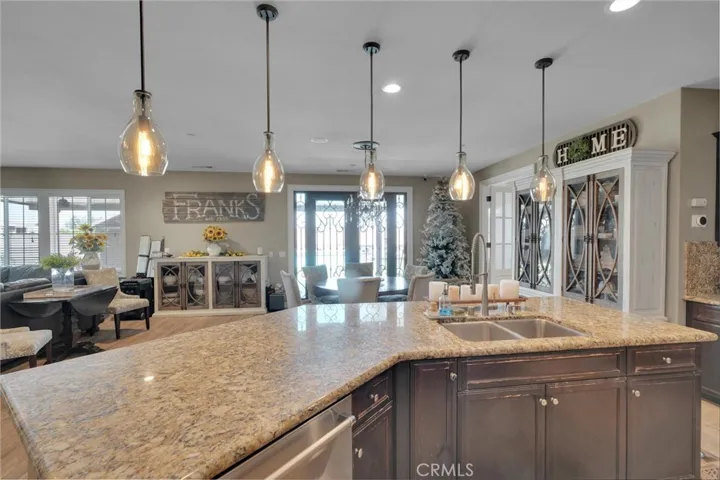 1635 E Whitlatch Drive, Lancaster, California 93535