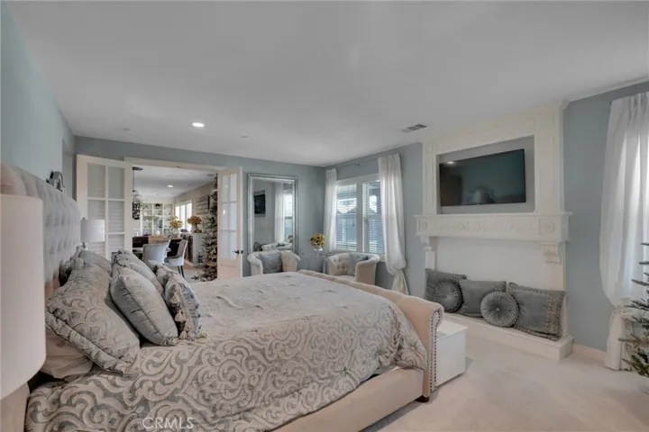 1635 E Whitlatch Drive, Lancaster, California 93535