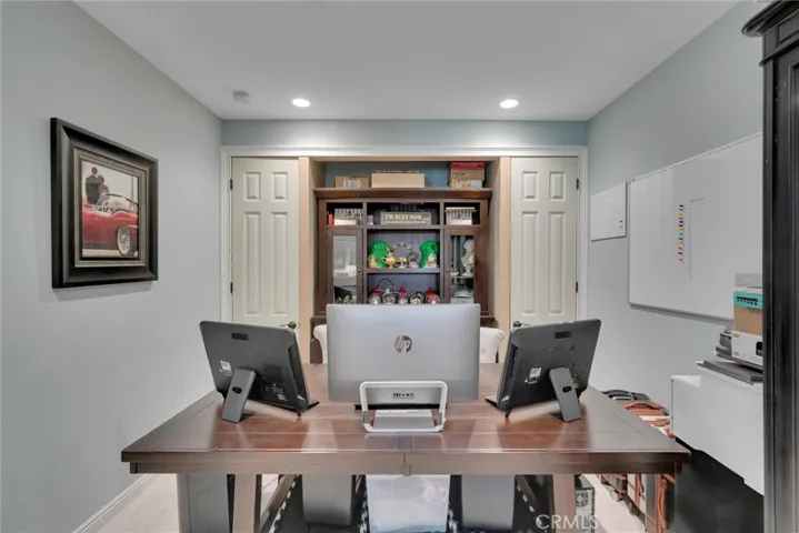 1635 E Whitlatch Drive, Lancaster, California 93535