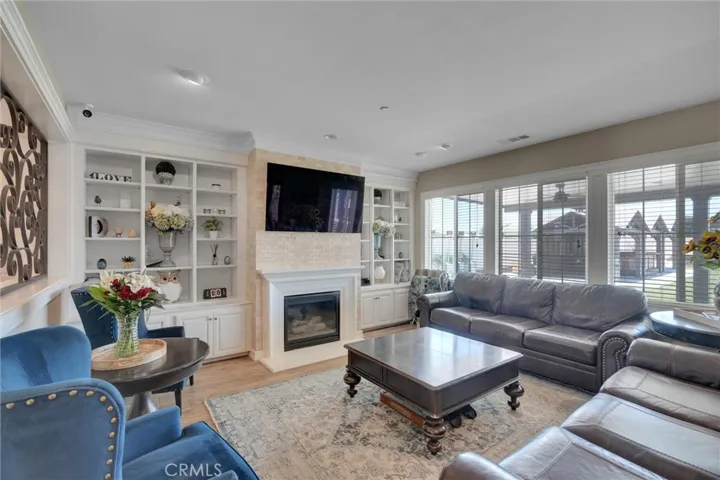 1635 E Whitlatch Drive, Lancaster, California 93535