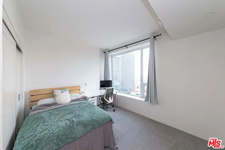 1050 S Grand Avenue 1803, Los Angeles, California 90015