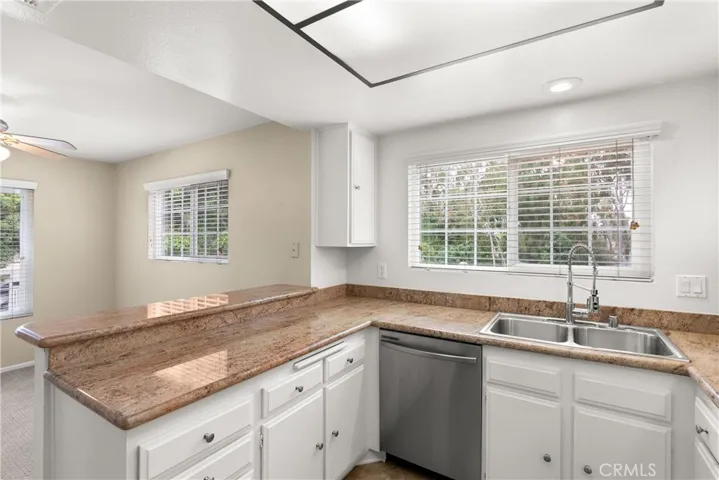 11 Woodleaf, Irvine, California 92614