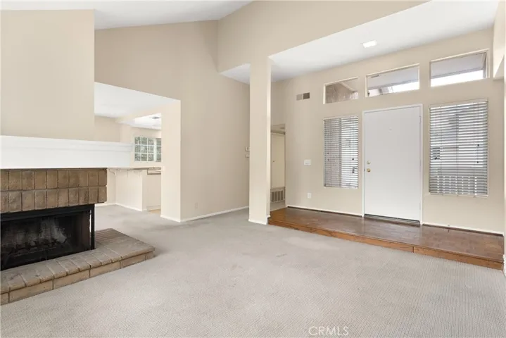 11 Woodleaf, Irvine, California 92614