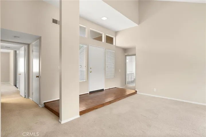 11 Woodleaf, Irvine, California 92614