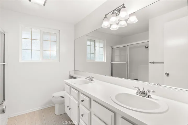 11 Woodleaf, Irvine, California 92614