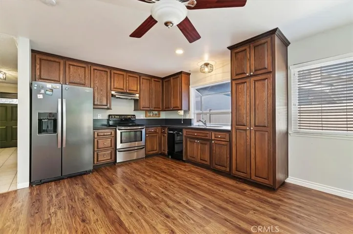 5509 E Edgemar Avenue, Anaheim, California 92807