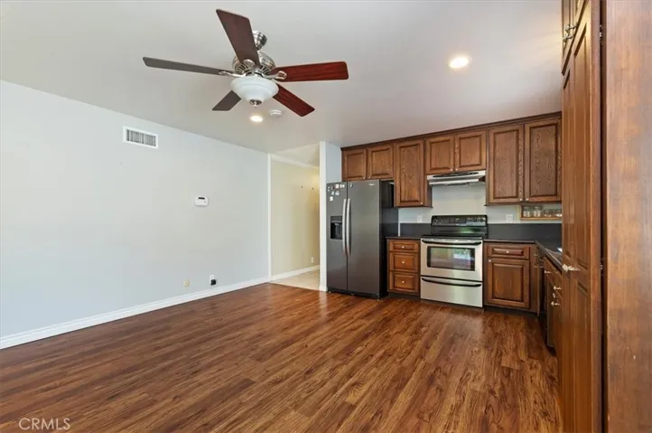 5509 E Edgemar Avenue, Anaheim, California 92807