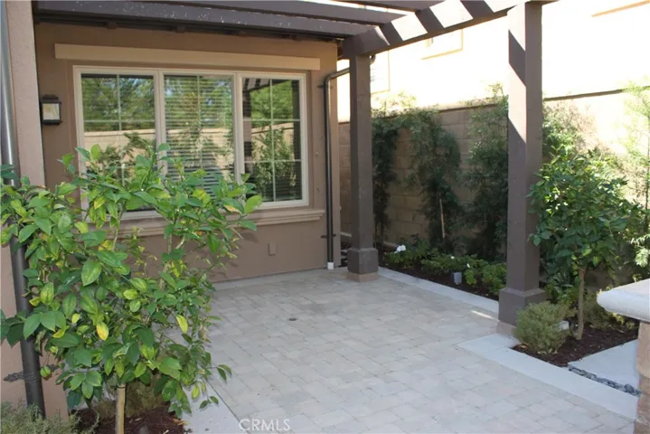 21 Triana, Irvine, California 92618